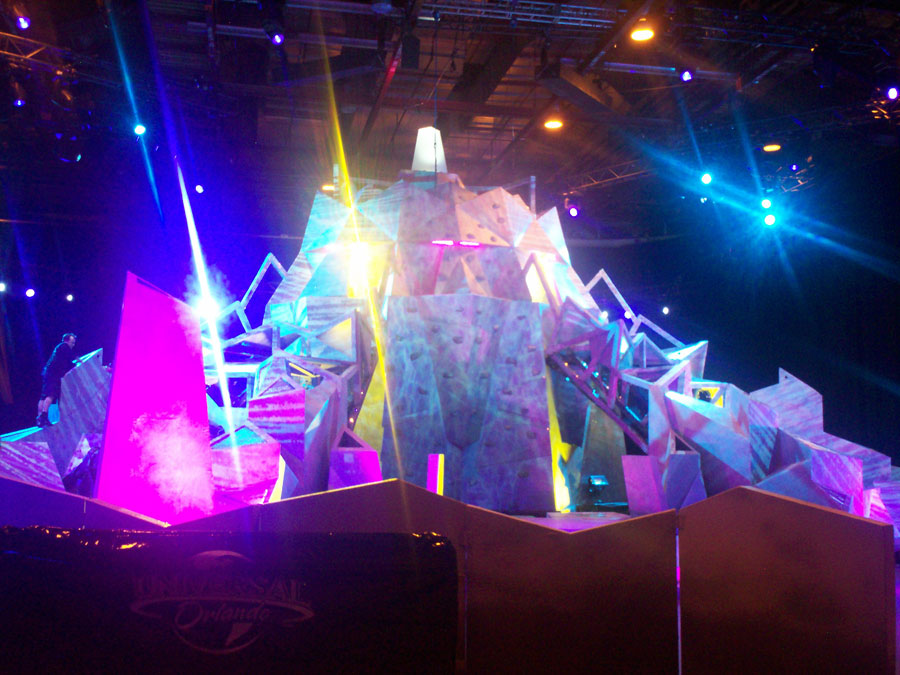 The finale of each episode involved scaling the 22 foot tall Aggro Crag.